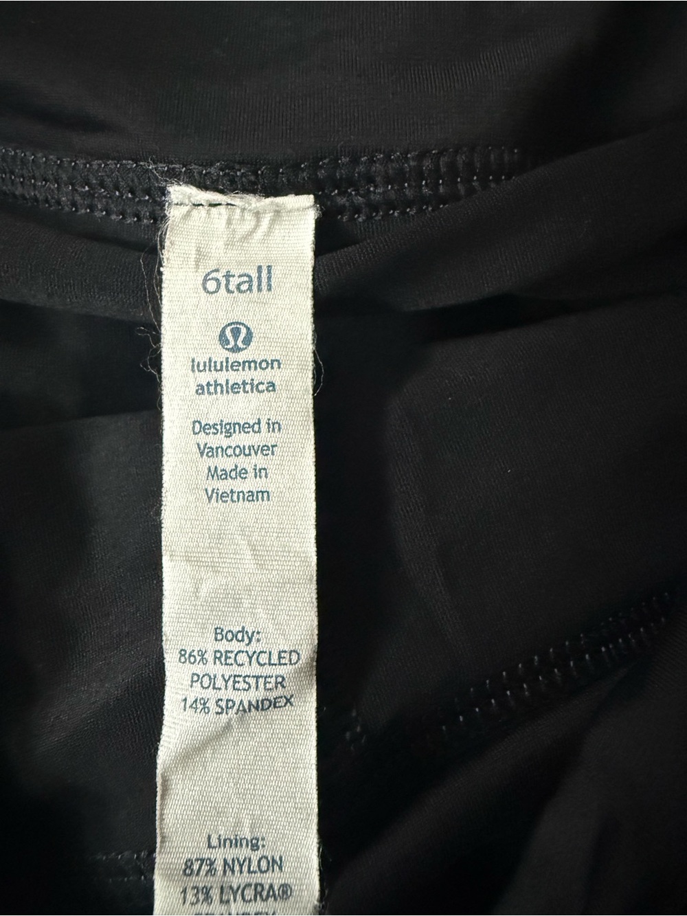 Lululemon athletica Floral Purple and Black Athletic Skort 6t - Picture 2 of 3